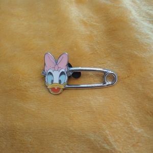 Daisy Duck Safety Pin Disney Pin